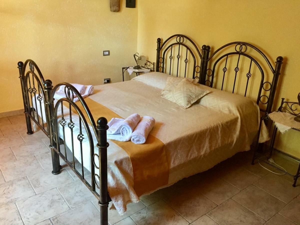 San Priamo 卡鲁比旅馆旅馆 外观 照片