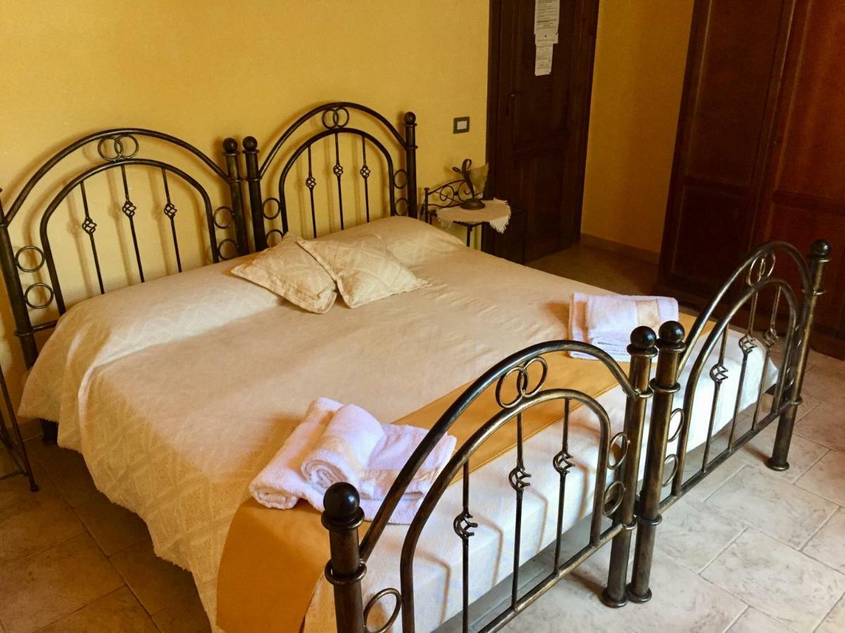San Priamo 卡鲁比旅馆旅馆 外观 照片